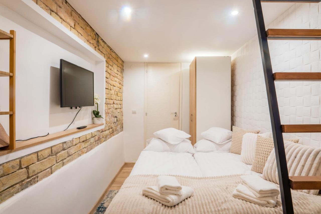 Oktogon City Apartment Budapest Luaran gambar