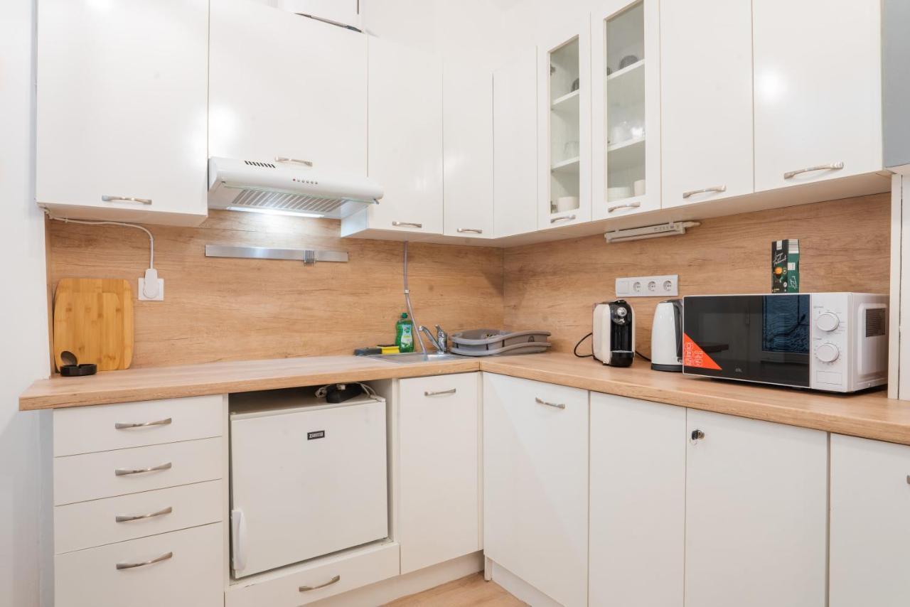 Oktogon City Apartment Budapest Luaran gambar