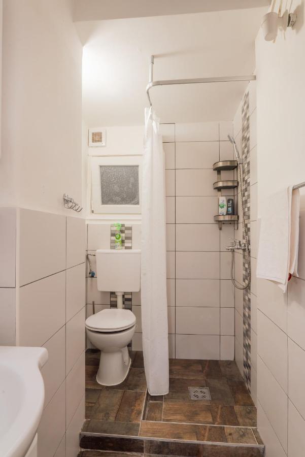 Oktogon City Apartment Budapest Luaran gambar